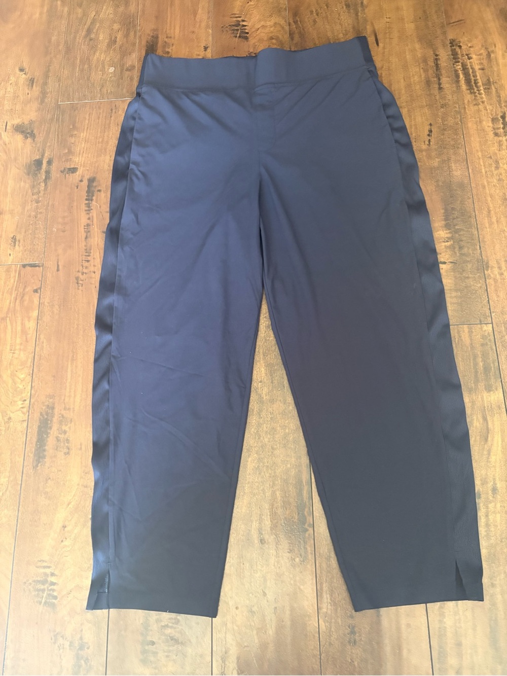 ❗️5/$25❗️ Navy Women’s Ankle Athletic Type Pant